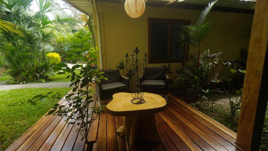 Casa De Los Amigos Caribena Cahuita Ngoại thất bức ảnh