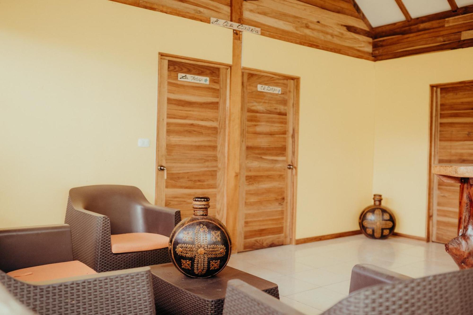 Casa De Los Amigos Caribena Cahuita Ngoại thất bức ảnh